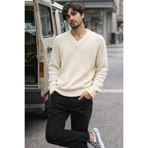 Guideboat Co Size XL 100% Cotton Fisherman Men's Sweater V Neck Ivory